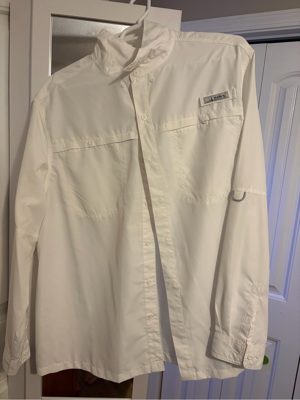 Habit 
Men's White Lightweight Button-Up Shirt Jacket